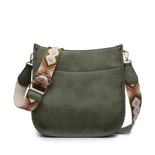 Cargar imagen en el visor de la galería, Jen & Co Chloe Crossbody with Guitar Strap