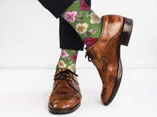 Cargar imagen en el visor de la galería, Flower Socks - Comfy Cotton for Women