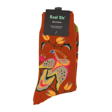 Cargar imagen en el visor de la galería, Flower Socks - Comfy Cotton for Women