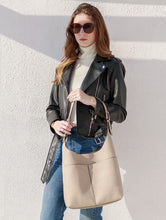 Cargar imagen en el visor de la galería, Jen & Co Ida Hobo Bag
