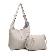 Cargar imagen en el visor de la galería, Jen &amp; Co Ida Hobo Bag
