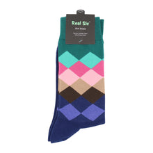 Cargar imagen en el visor de la galería, Rainbow Socks - Comfy Cotton for Men &amp; Women
