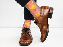 Cargar imagen en el visor de la galería, Flower Socks - Comfy Cotton for Women
