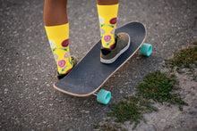 Cargar imagen en el visor de la galería, Flower Socks - Comfy Cotton for Women
