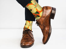 Cargar imagen en el visor de la galería, Flower Socks - Comfy Cotton for Women
