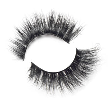 Cargar imagen en el visor de la galería, SYDONI "LOLA" LUXURY MINK LASHES - Handcrafted, Stunning Glam Inspired by a Bold, Resilient, Loving, Mother
