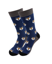 Cargar imagen en el visor de la galería, Wolf Head Socks - Comfy Cotton for Men &amp; Women
