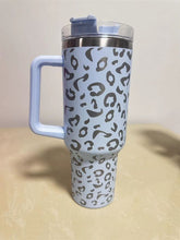 Cargar imagen en el visor de la galería, 40oz Cheetah Leopard Laser Etched Stainless Tumbler
