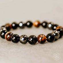 Cargar imagen en el visor de la galería, The Triple Protection Bracelet
