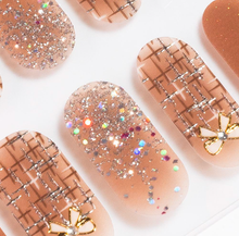 Cargar imagen en el visor de la galería, Bows in Tan Gel Nails
